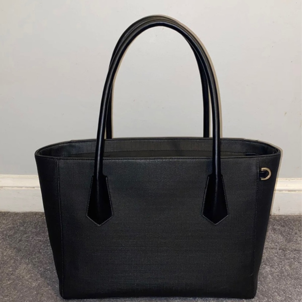 EUC | Dagne Dover Signature Tote | Legend | Onyx